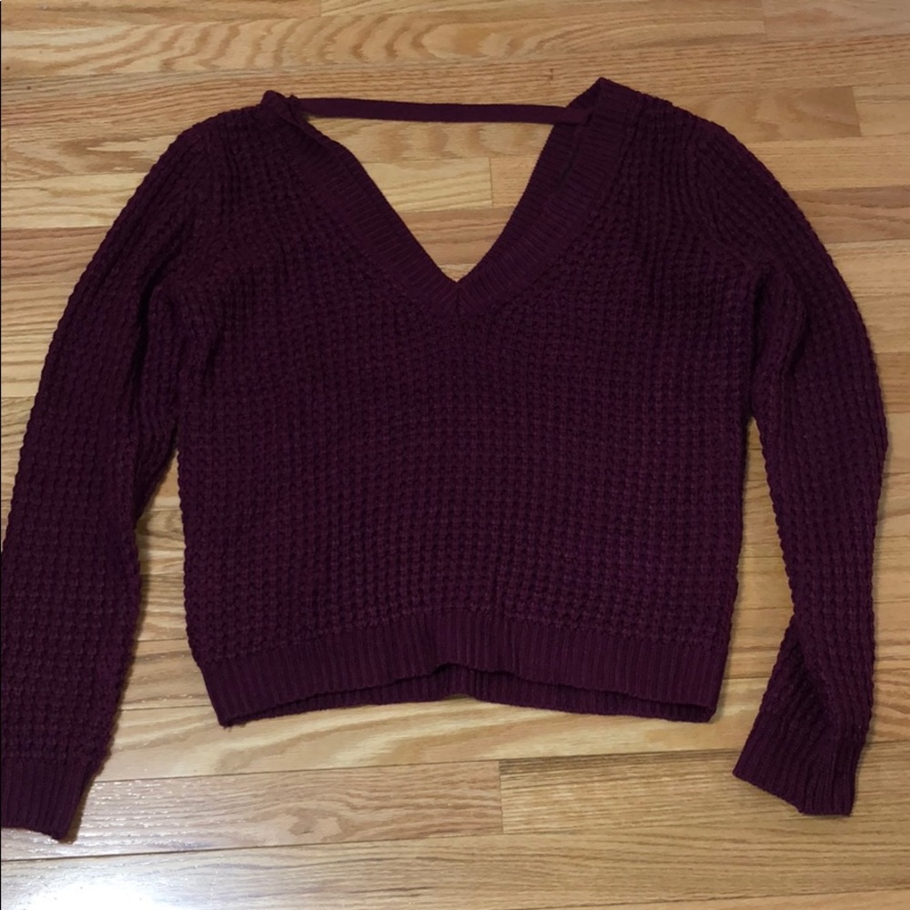 V neck sweater